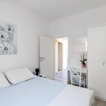 Katarina-two Bedroom With Parking Appartement Dubrovnik