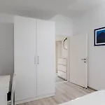 Katarina-two Bedroom With Parking Apartmán