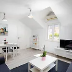 Katarina-two Bedroom With Parking *
