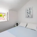 Daire Katarina-two Bedroom With Parking Dubrovnik