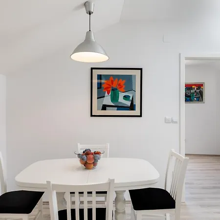 Apartamento Katarina-two Bedroom With Parking *
