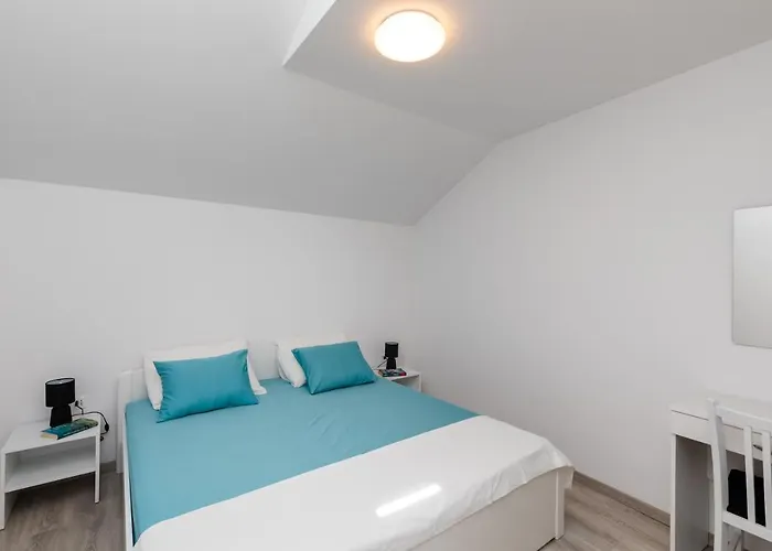 Katarina-two Bedroom With Parking דירה דוברובניק