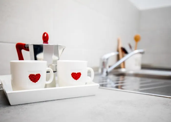 Katarina-two Bedroom With Parking דירה