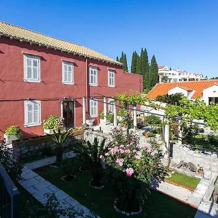 公寓 Katarina-two Bedroom With Parking *