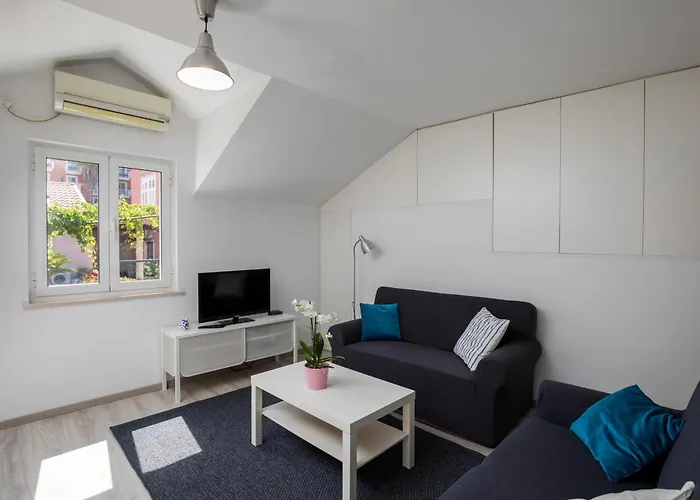 Katarina-two Bedroom With Parking 아파트 두브로브니크