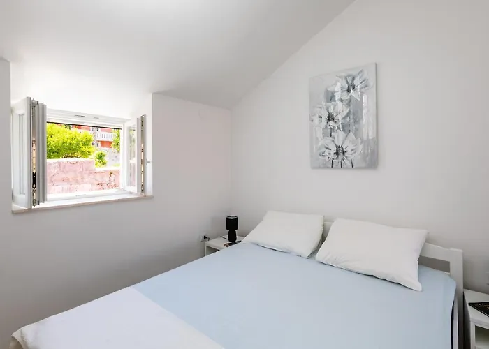 아파트 Katarina-two Bedroom With Parking 두브로브니크